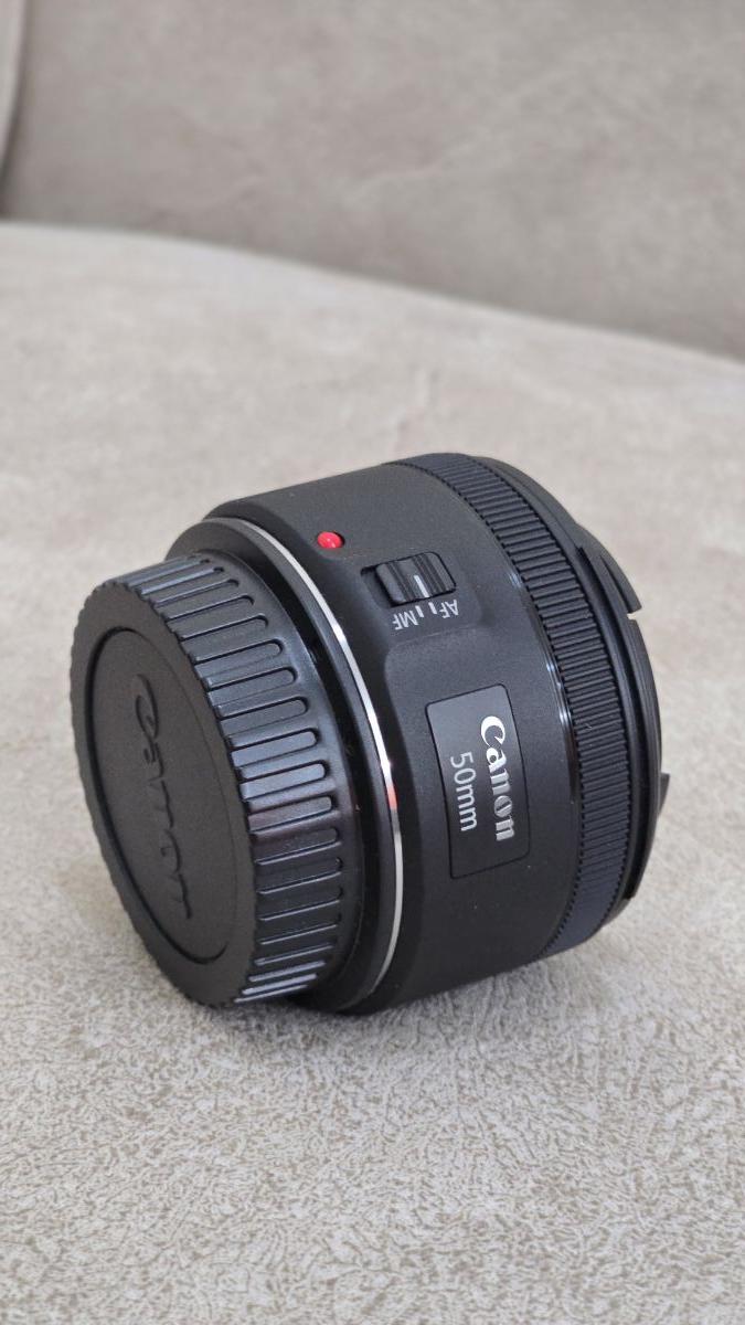 Canon 70 D camera with Lenses - Image 5