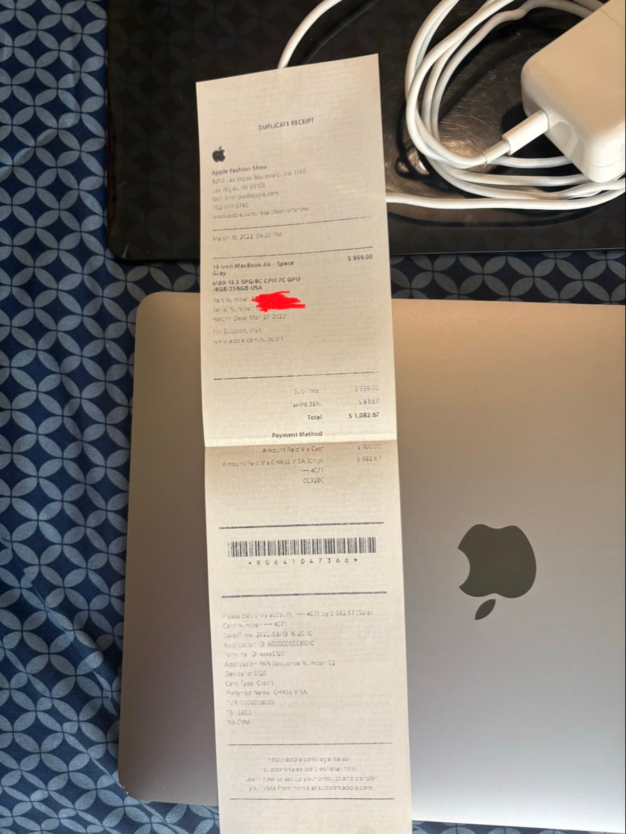 13 inch MacBook Air Space Gray / 256 GB - Image 1