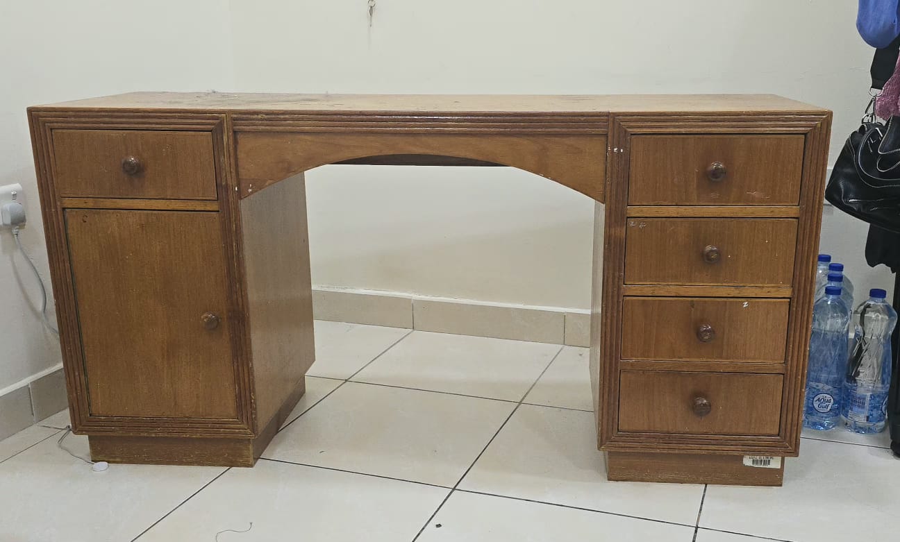 Home Essentials Item  - Image 12