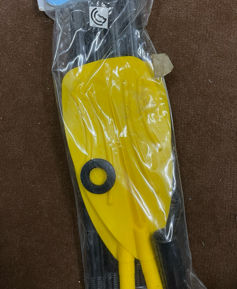 Kayak peddles - Image 3