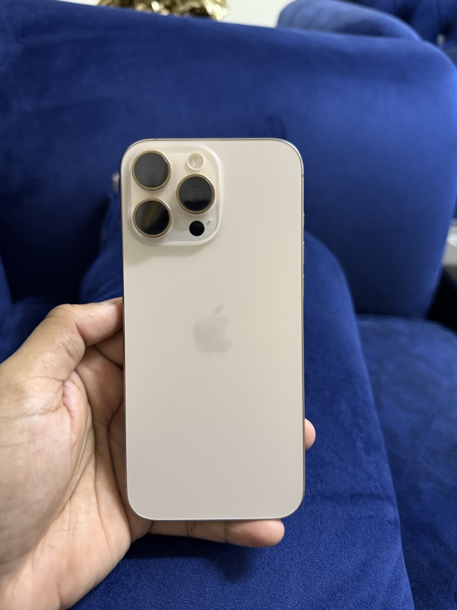 Iphone 16 pro max - Image 1