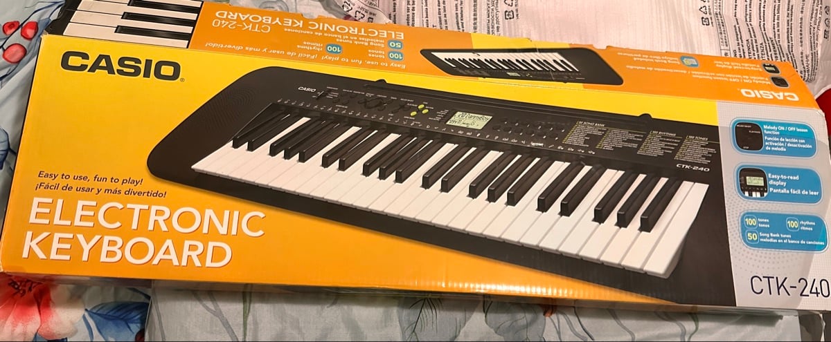 Piano for sale Casio CTK-240 - Image 2