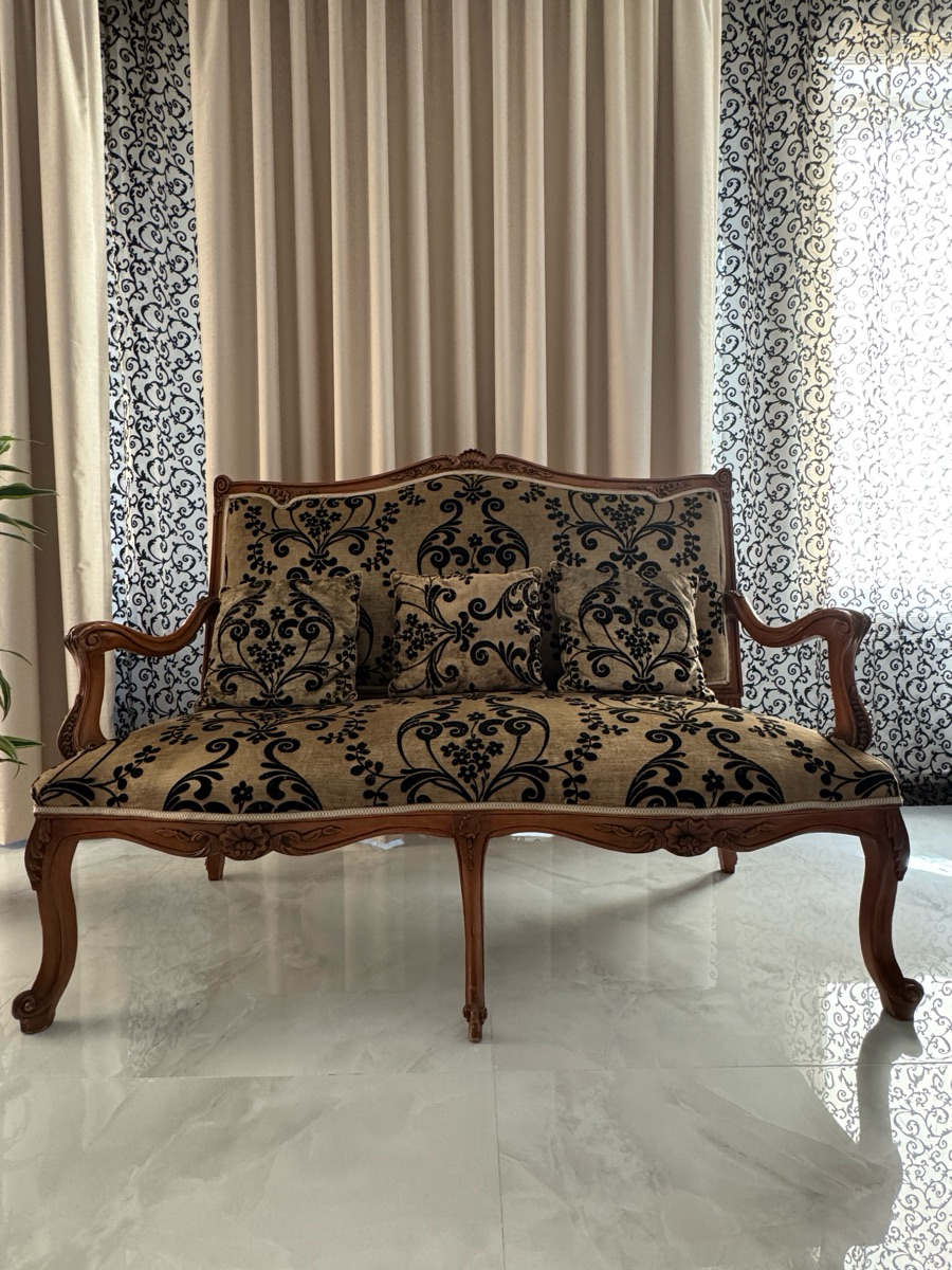 Domyati Wood Love Chair - Image 3