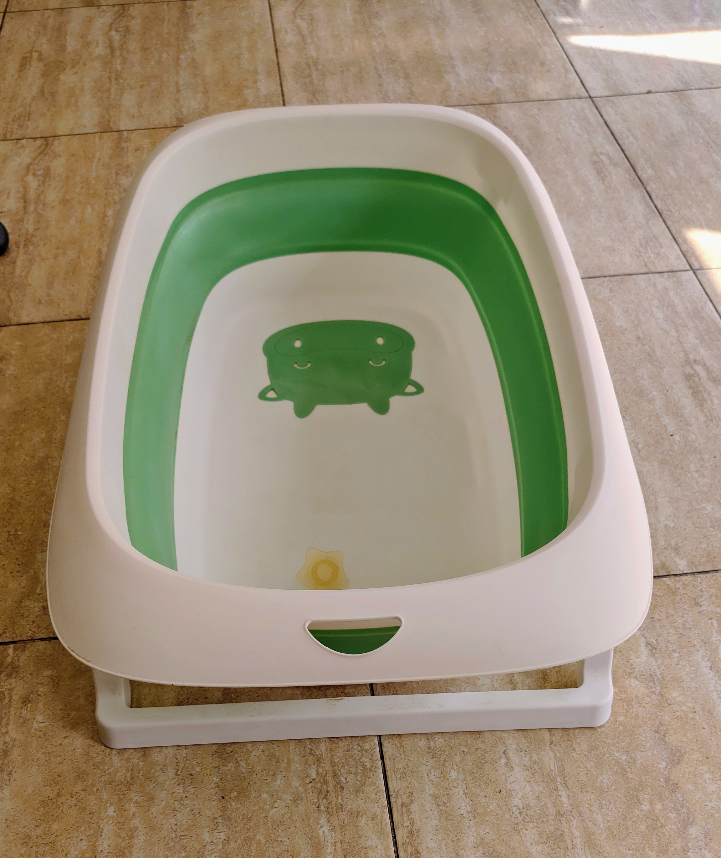 Stroller and baby bath tub  - Image 4