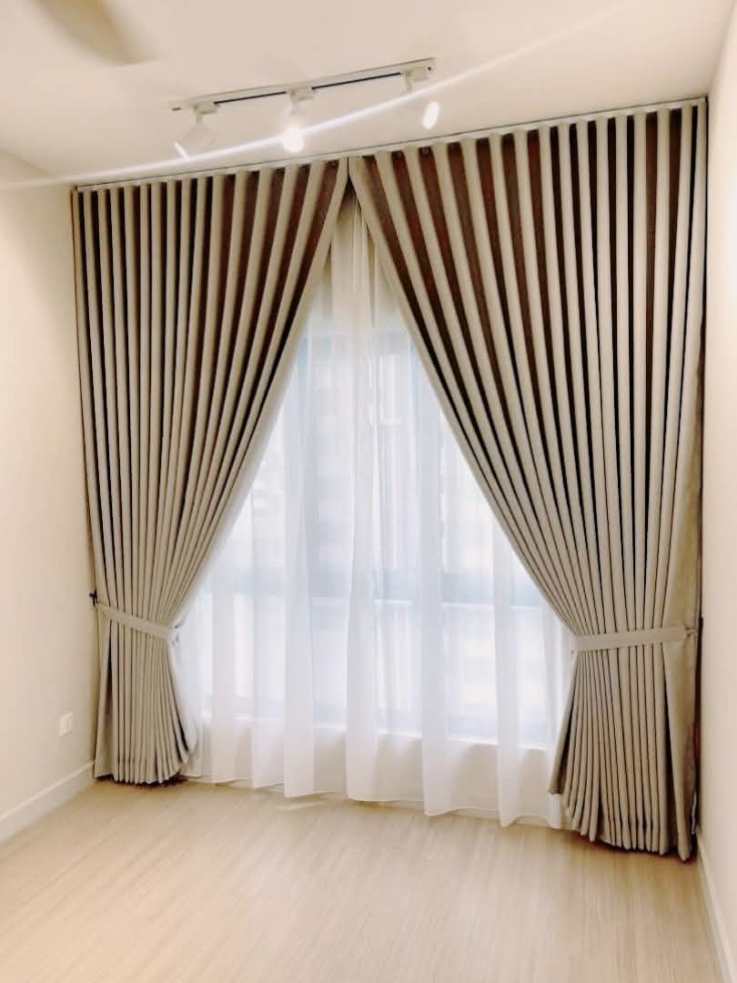 New model curtains selling and fixing available - Image 18