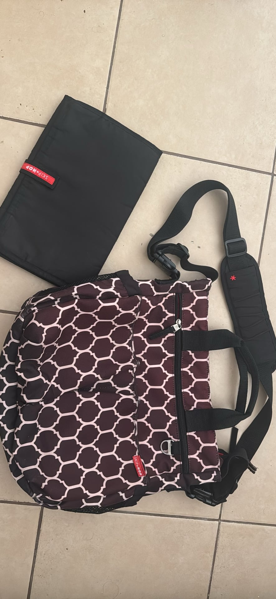 Baby bag & nappy mat - Image 2