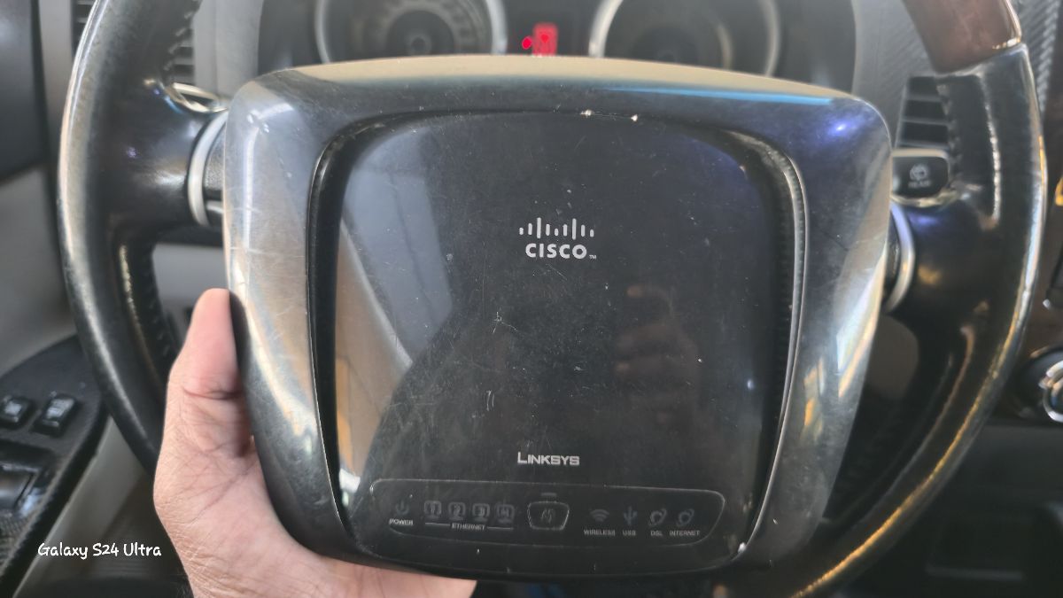 Huawei & tp link  router for sale - Image 2
