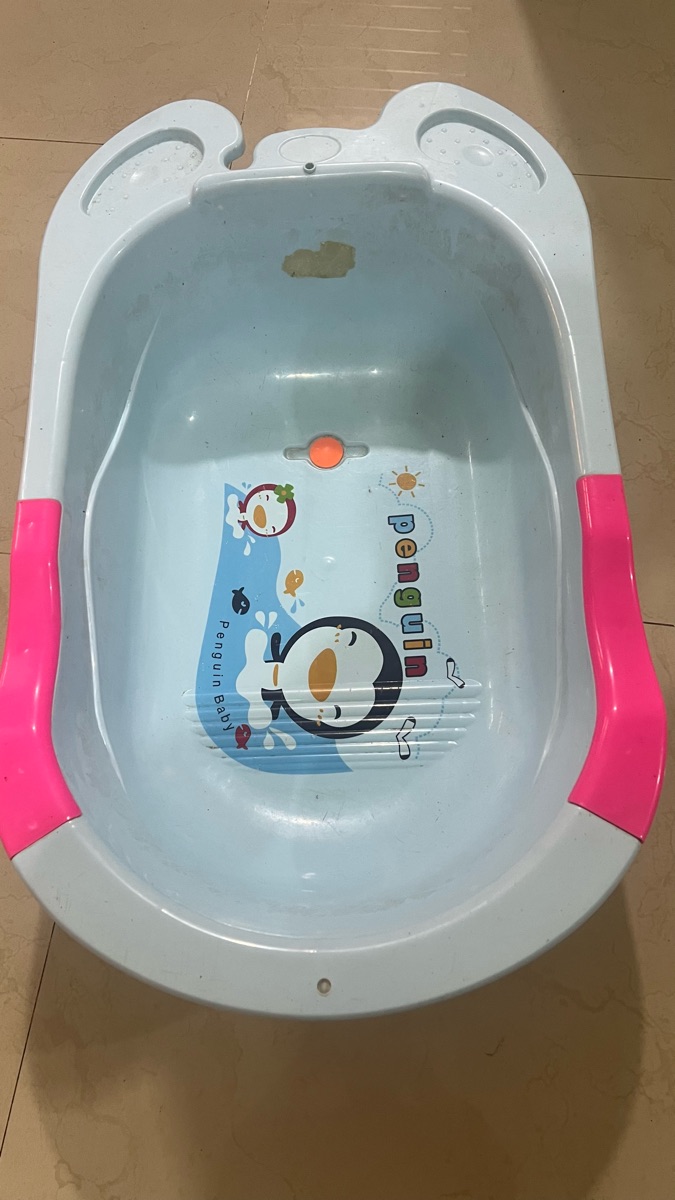 2 baby bath tub - Image 2