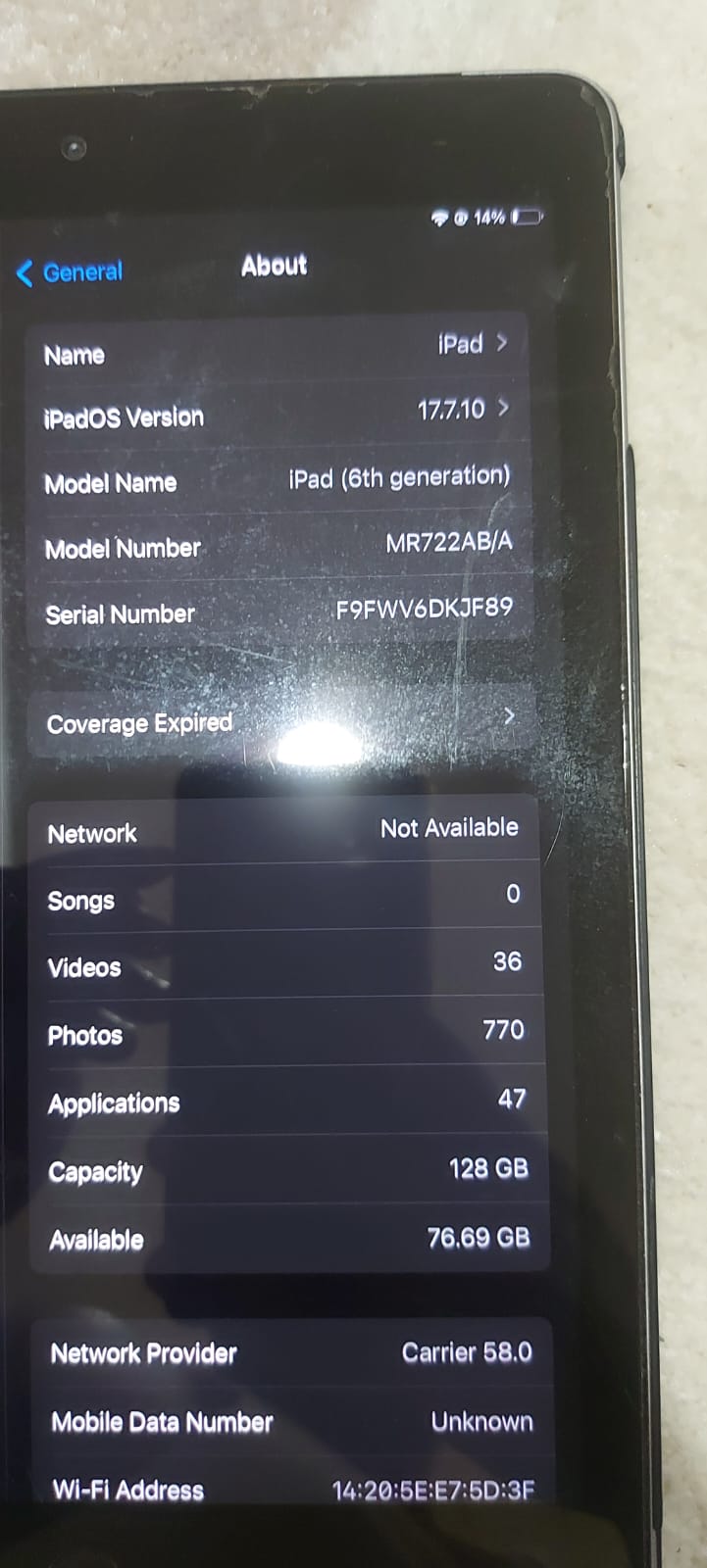ipad (6th generation) 128 GB WIFI and SIM option available with no charger. Good condition - Image 1