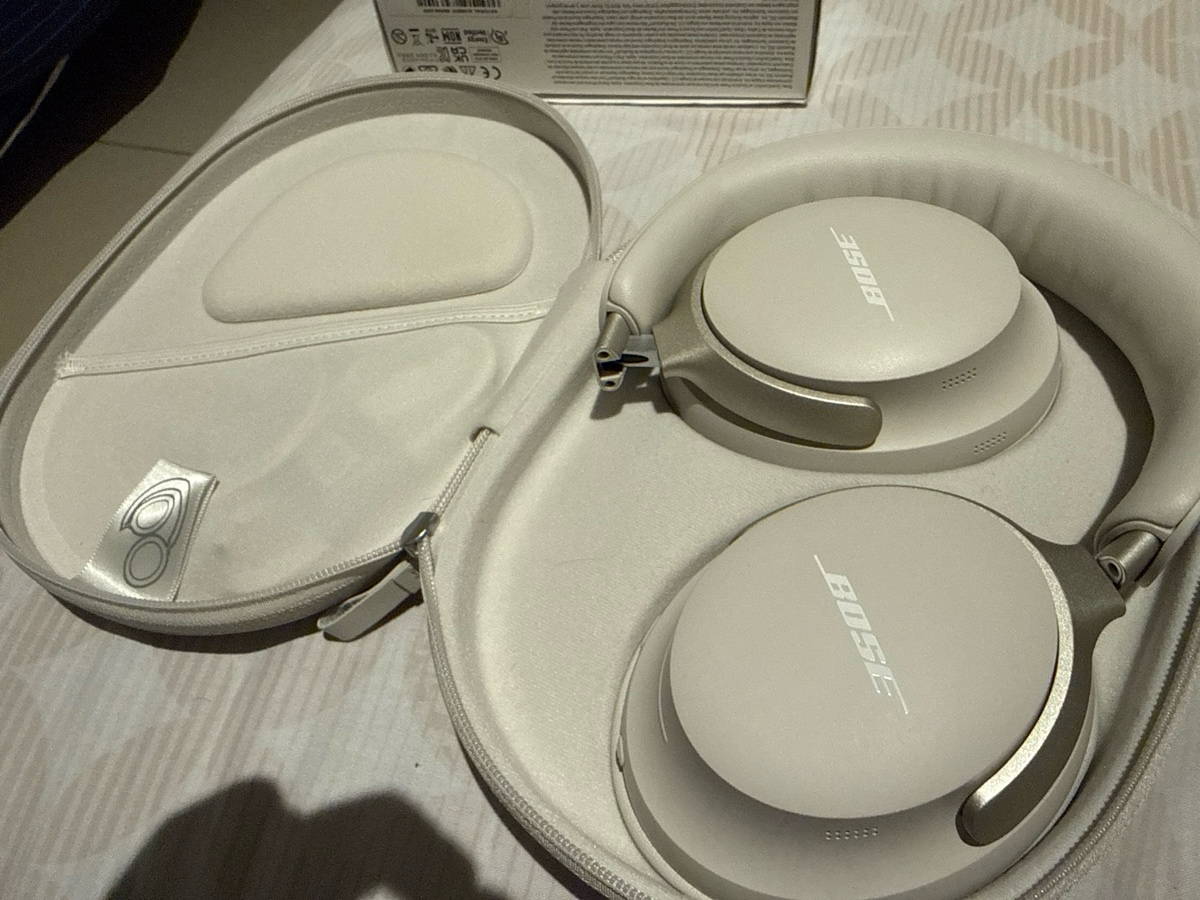 Bose Quiet Comfort Ultra - Image 3