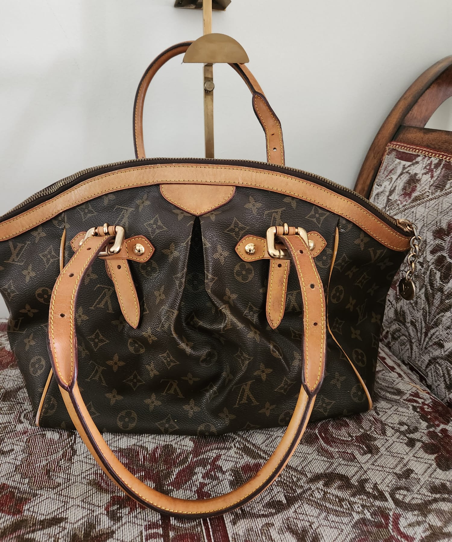 LV Bag (used) - Image 2