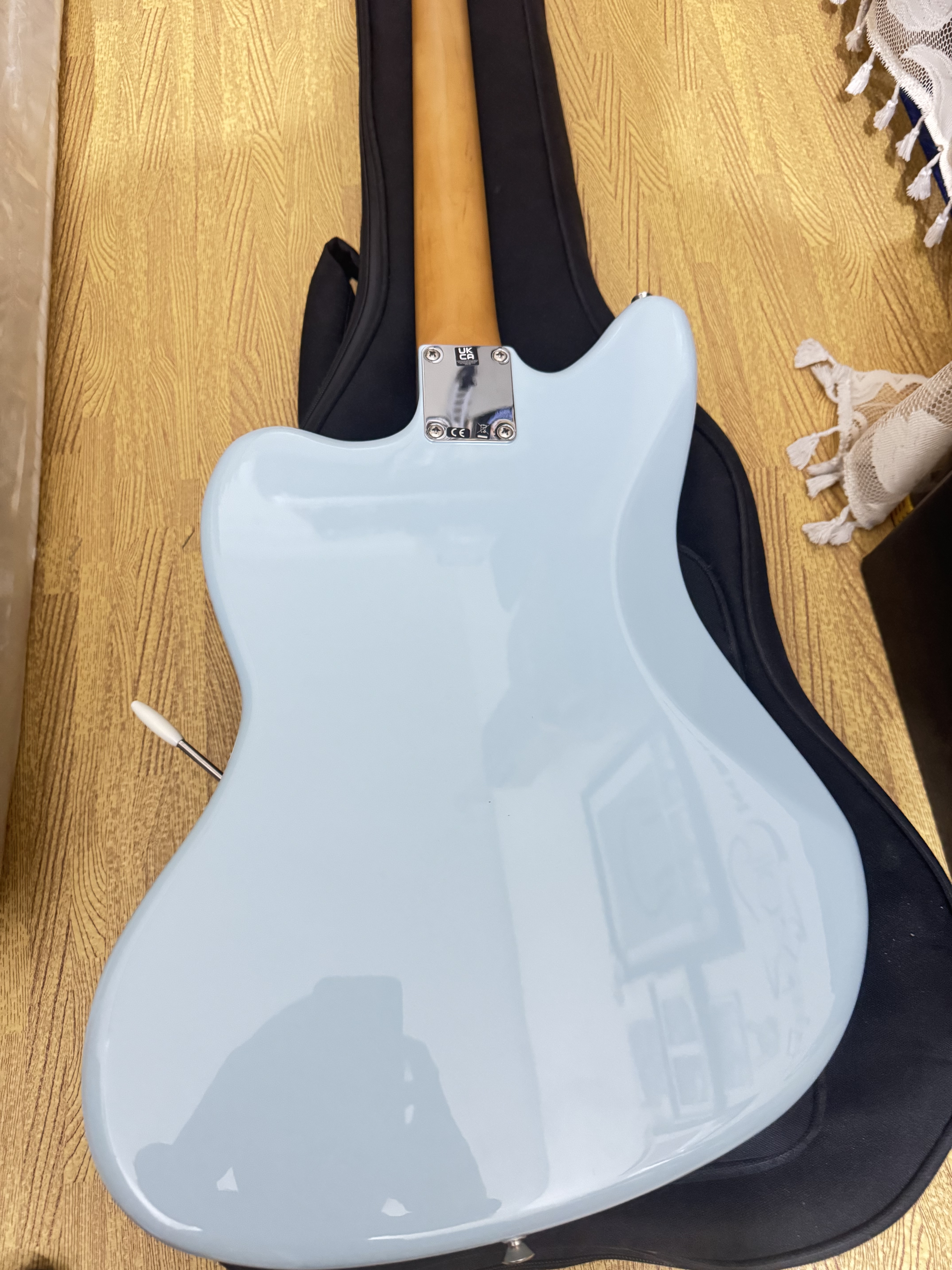 Fender Jaguar Vintera 60s Electric guitar - Image 6