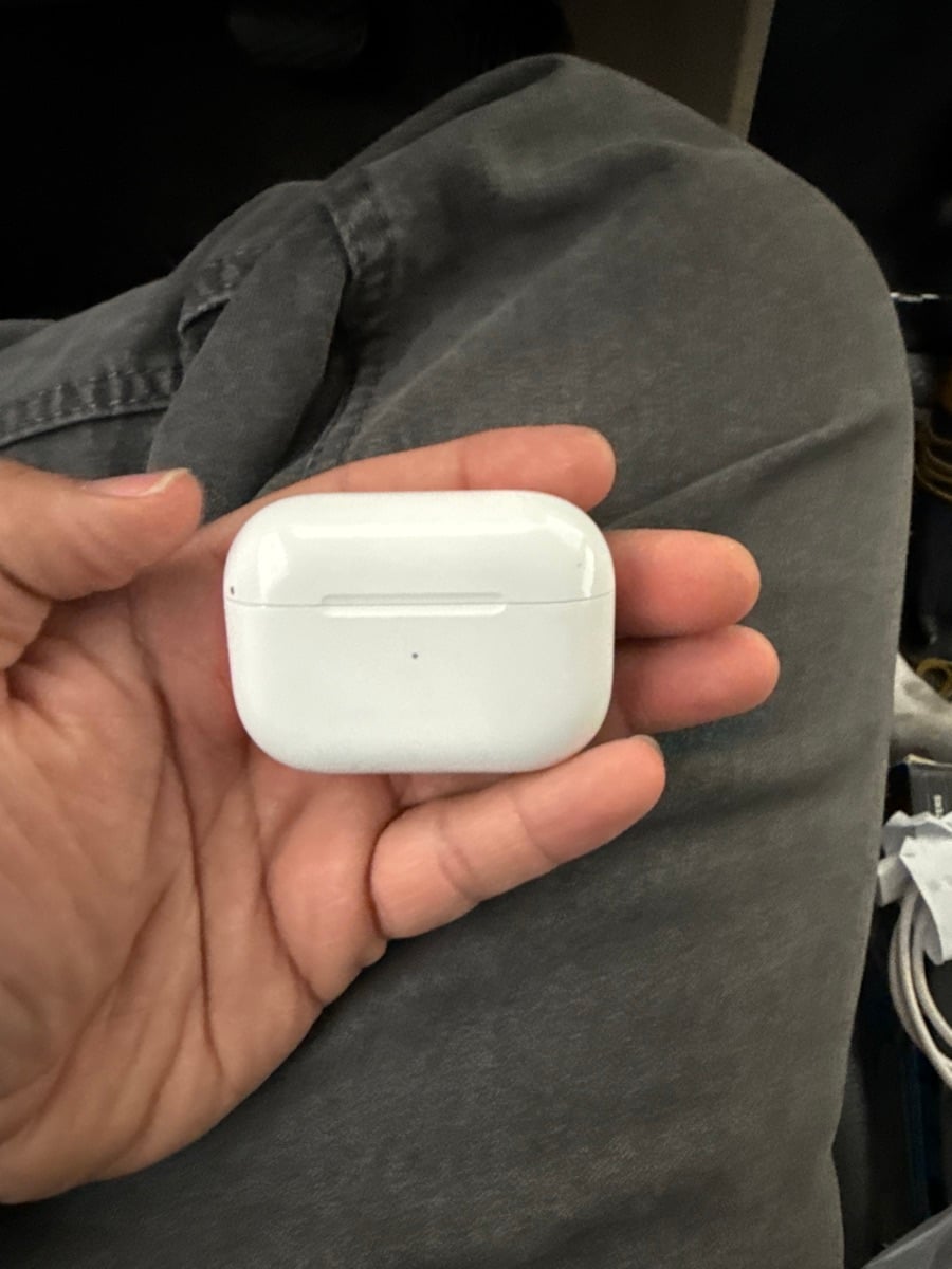 Apple AirPod pro - Image 3