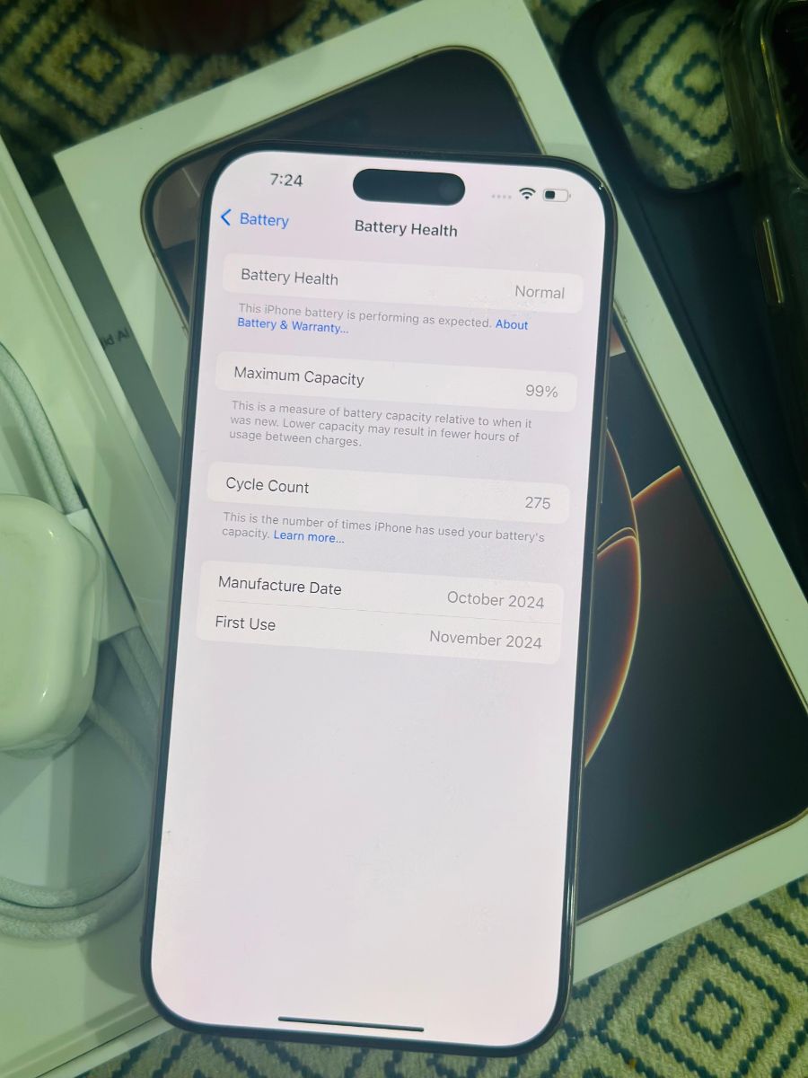 Iphone 16 pro max 256 gb like a new condition - Image 6