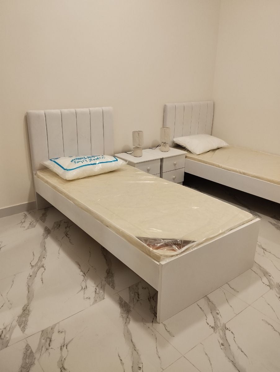 New single bed frame for sale - Image 2