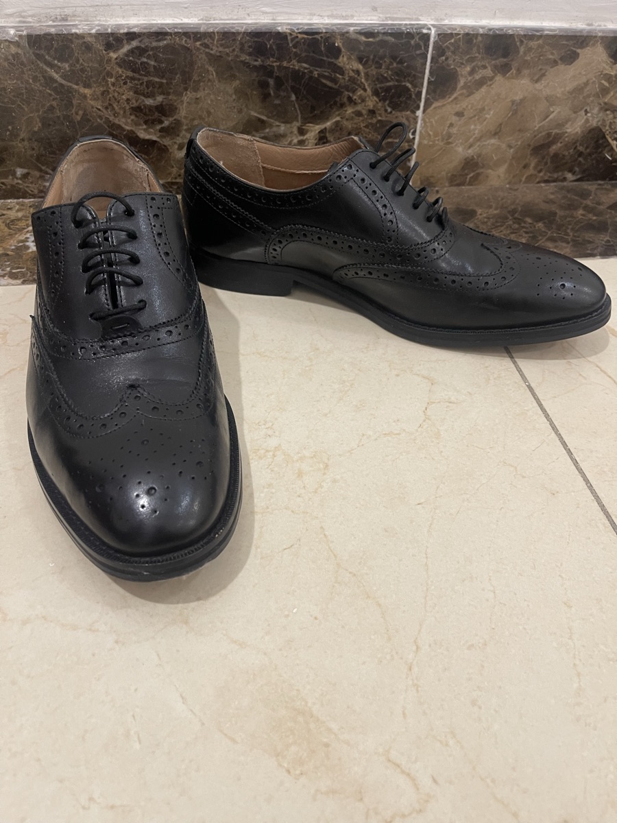Excellent condition men’s size 43 shoes - Image 5