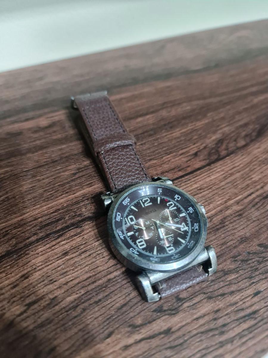 Original Guess Brown watch - Image 2