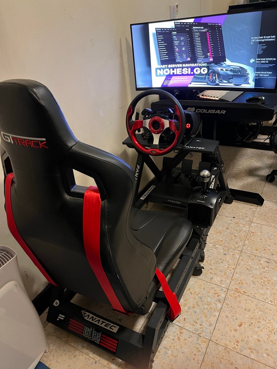 Fanatec and GT track sim for sale - Image 1