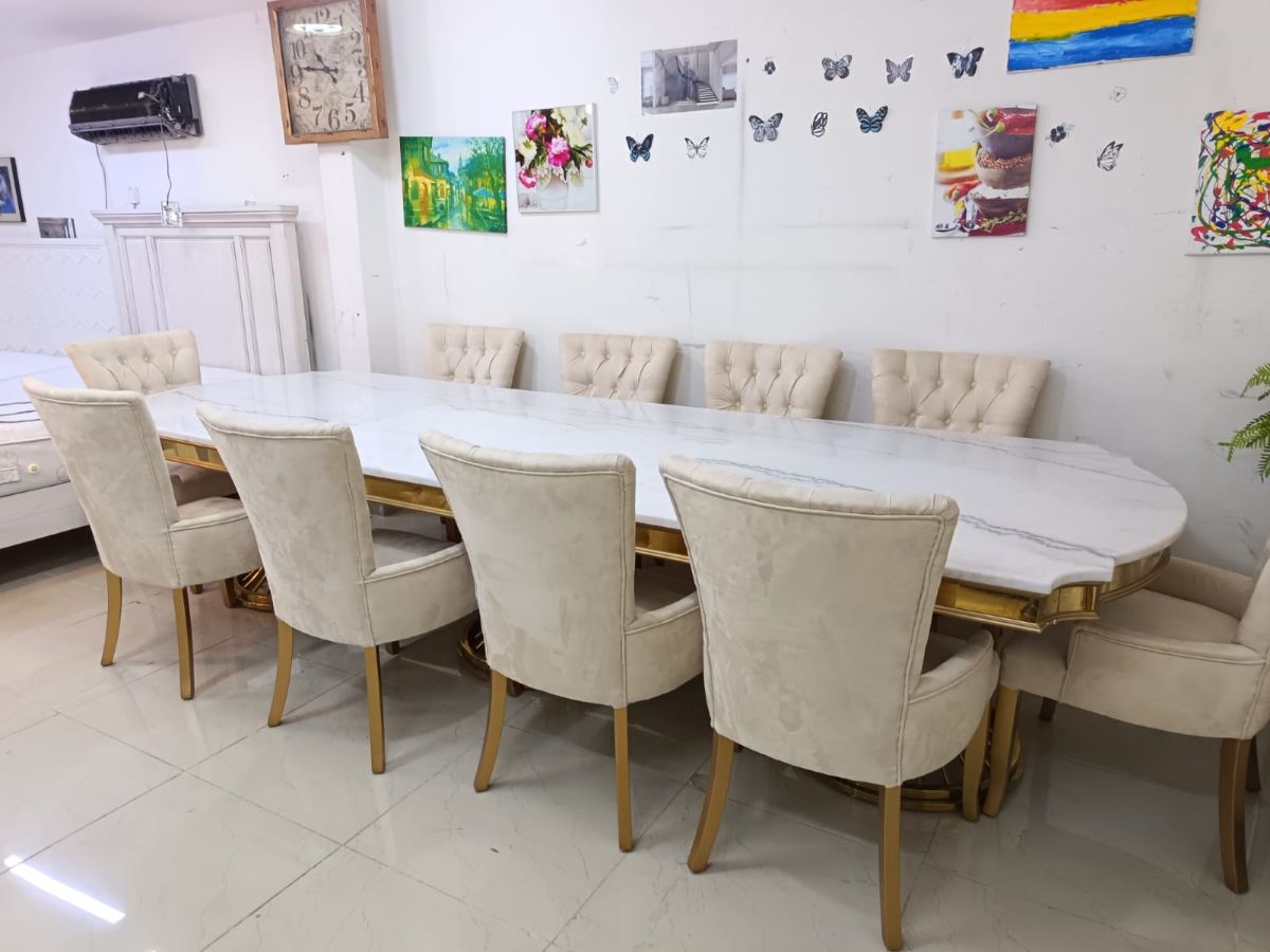 For Sale Midis Brand Daning Table Whit Bup 10 Chair Very Excellent Condition - Image 3