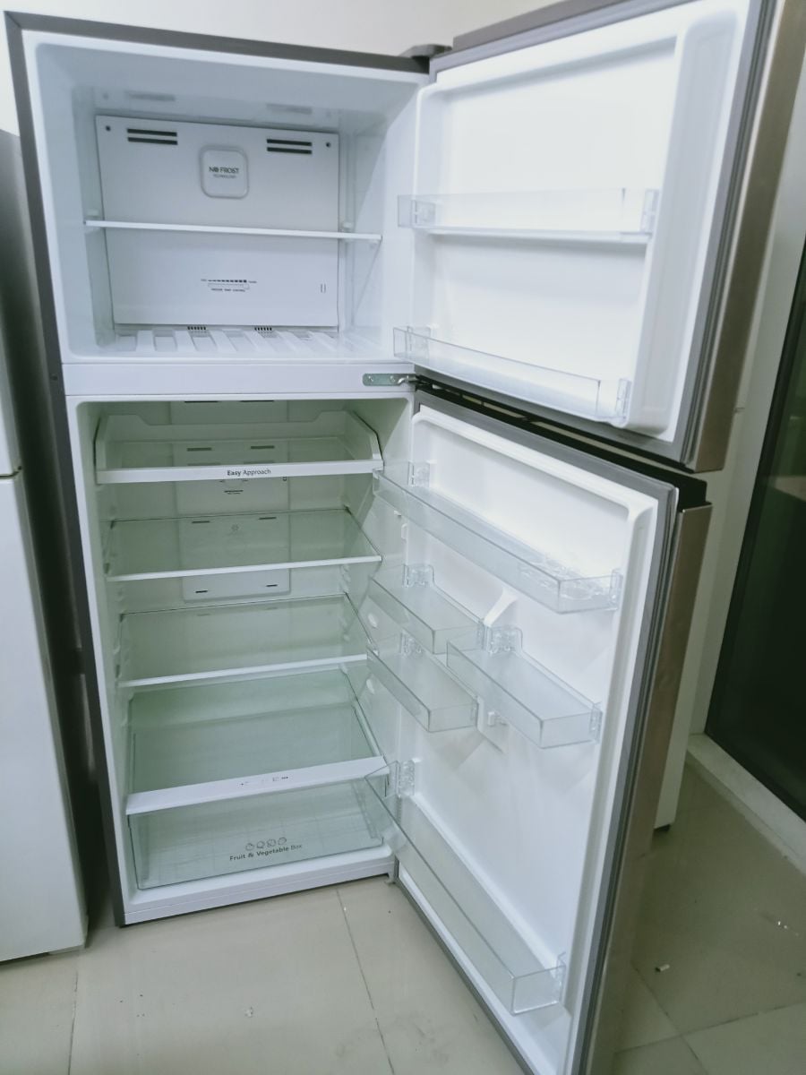 Hisense refrigerator for sale - Image 2
