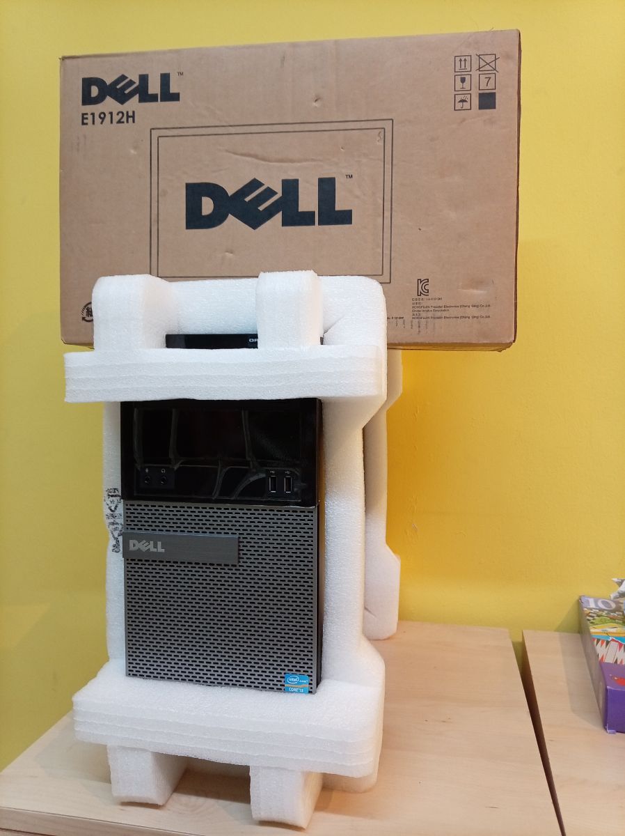 Dell Optiplex with 19" Led screen brand - Image 2