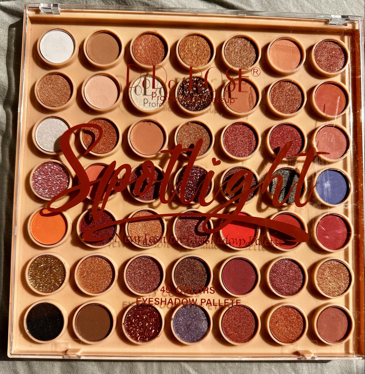 Brand new make up - Image 13