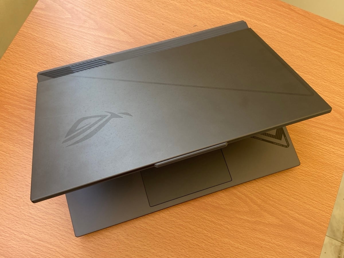 ASUS Strix G16 (2024) RTX 4060 - Image 4