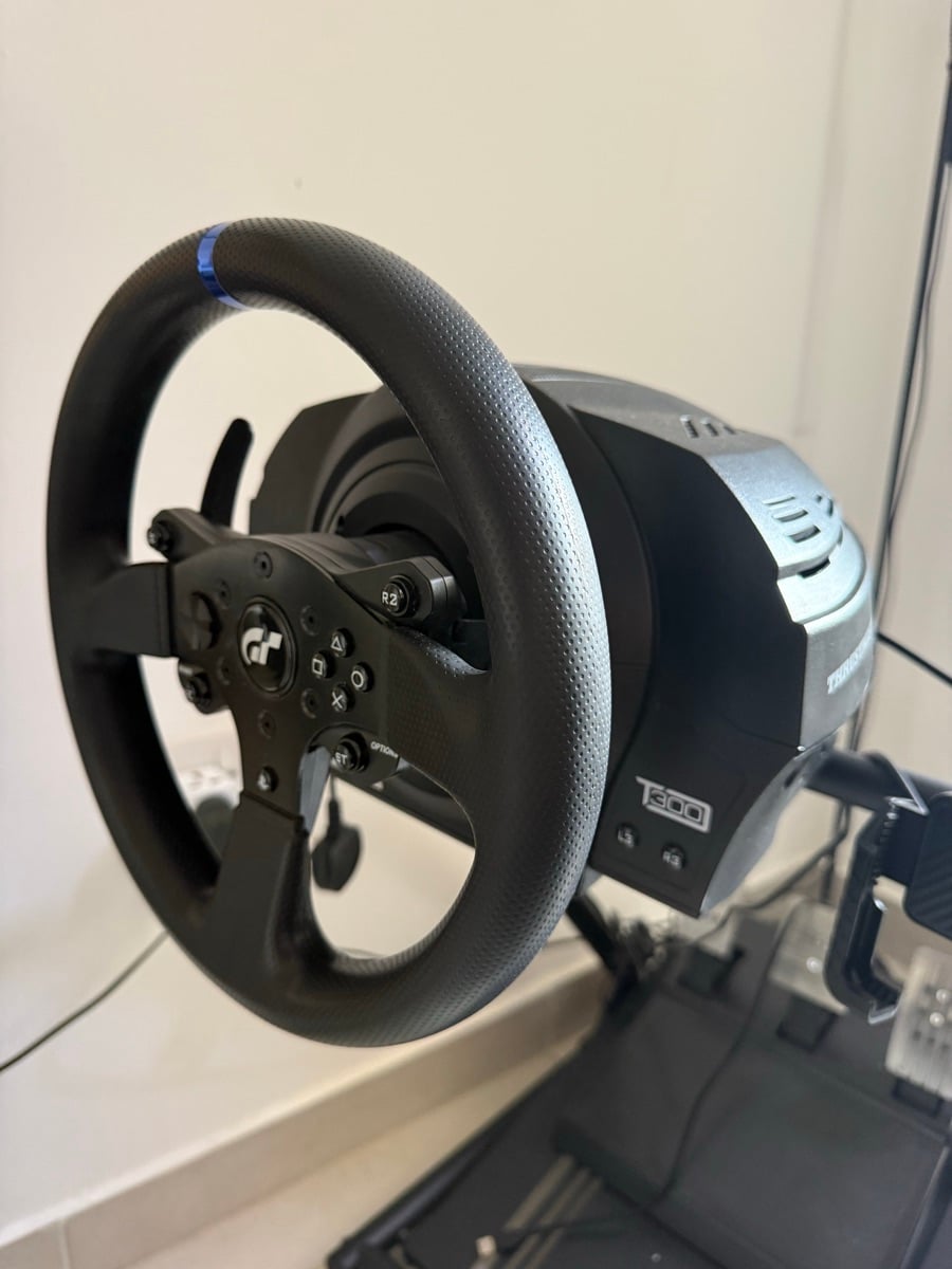 Thrustmaster T300 RS GT - Image 1