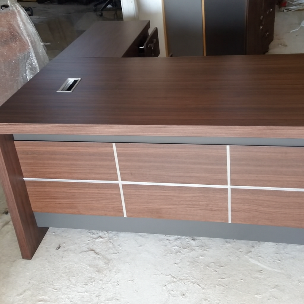Used Office Desk with side table cabinet dark brown colour (3 drawers)  - Image 4