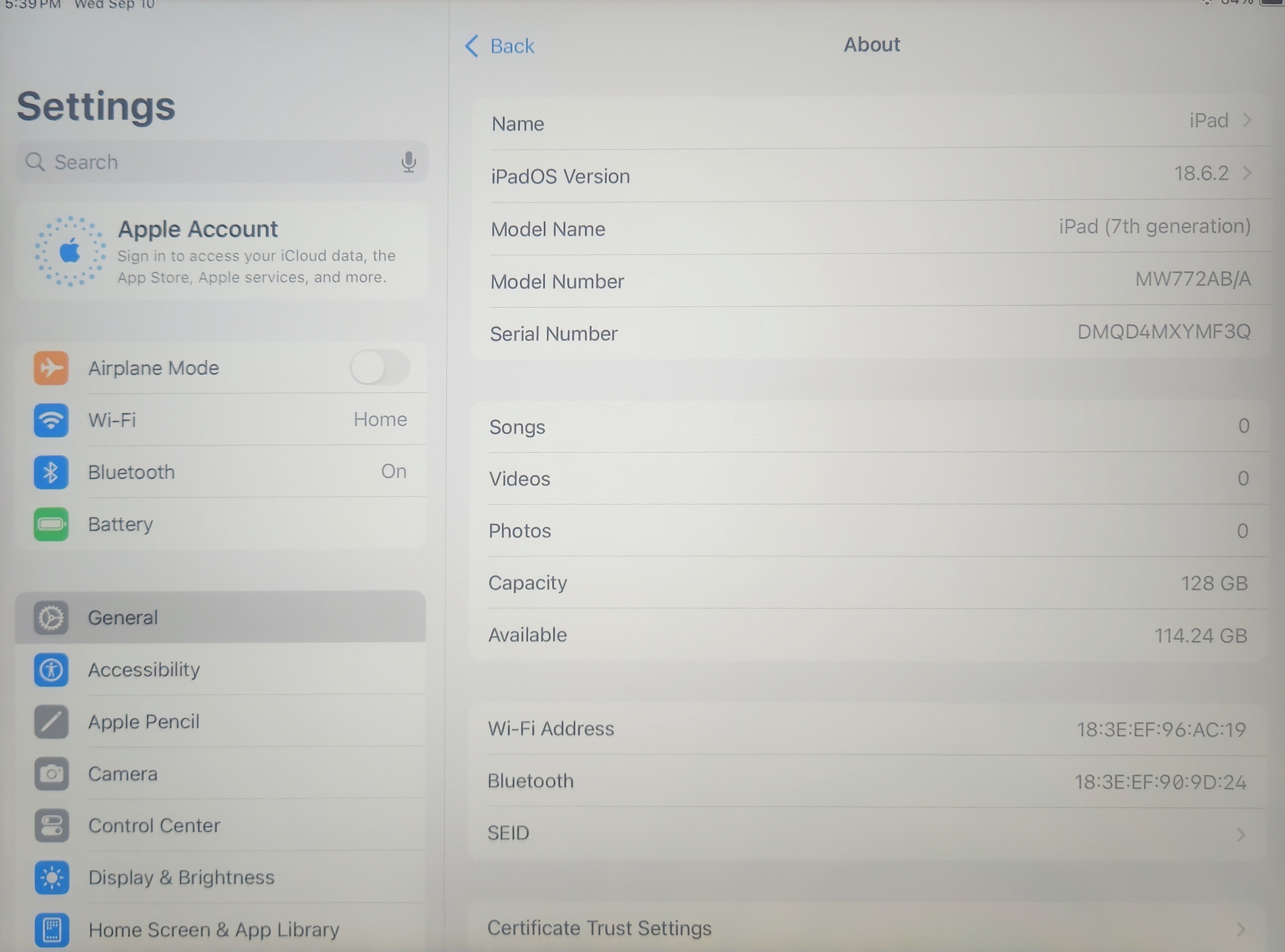 iPad 7th generation - Image 2