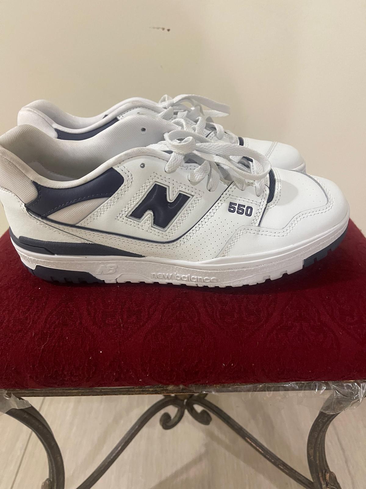 New Balance BB550 - Size US Men 8.5 - Navy Blue & White - Image 1