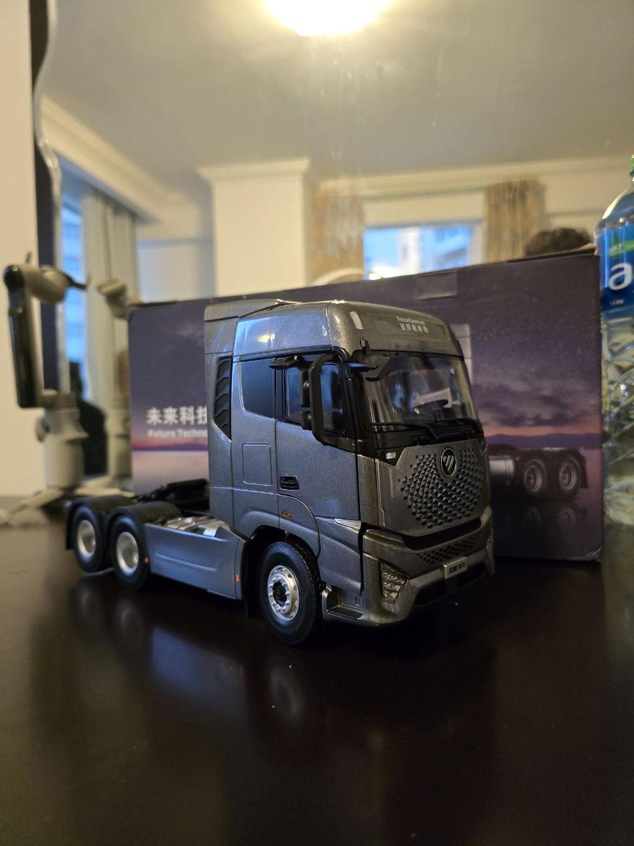 Future technology aumen galaxy truck - Image 2
