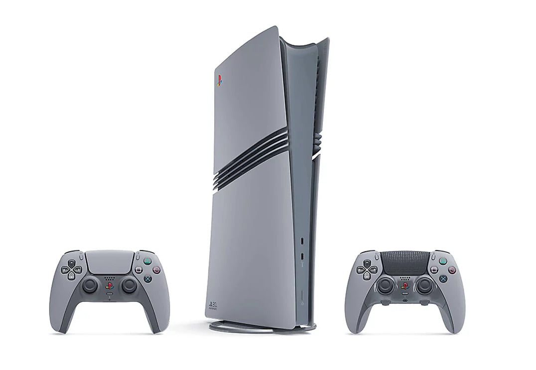 PS5 PRO 30th Anniversary (1 of 12,300) with PS5 30th Anniversary Portal - Image 11