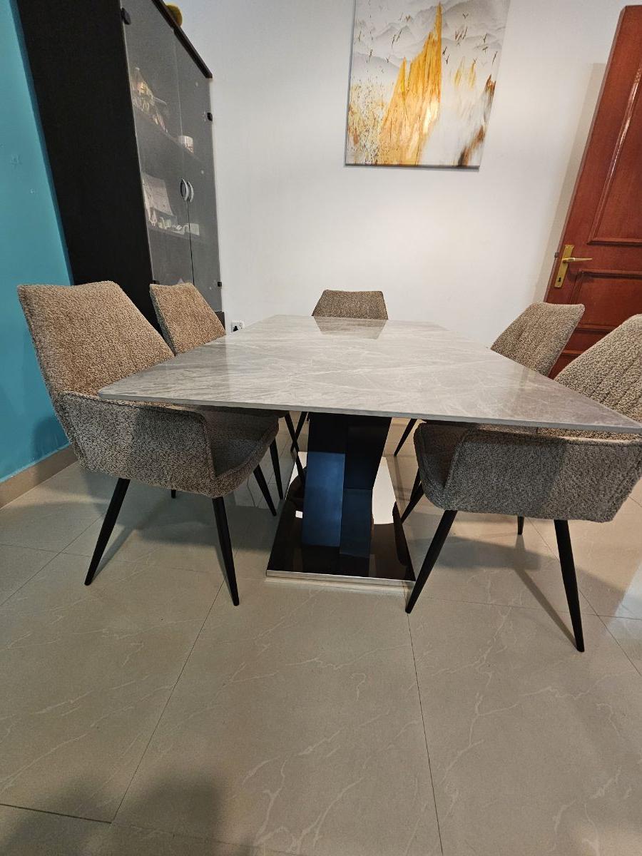 Dining table - Image 6