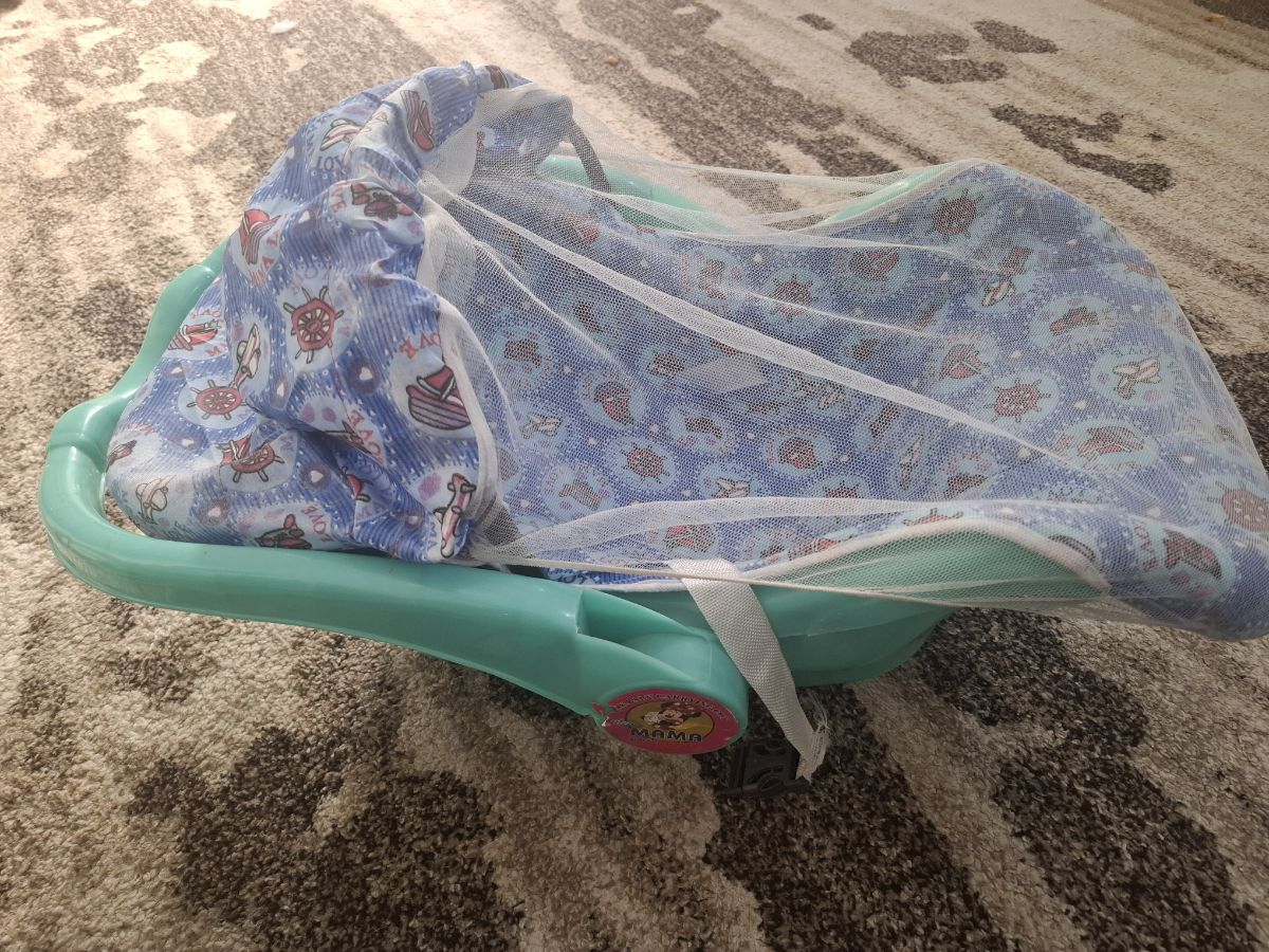 Baby Stroller with free baby Cot - Image 7