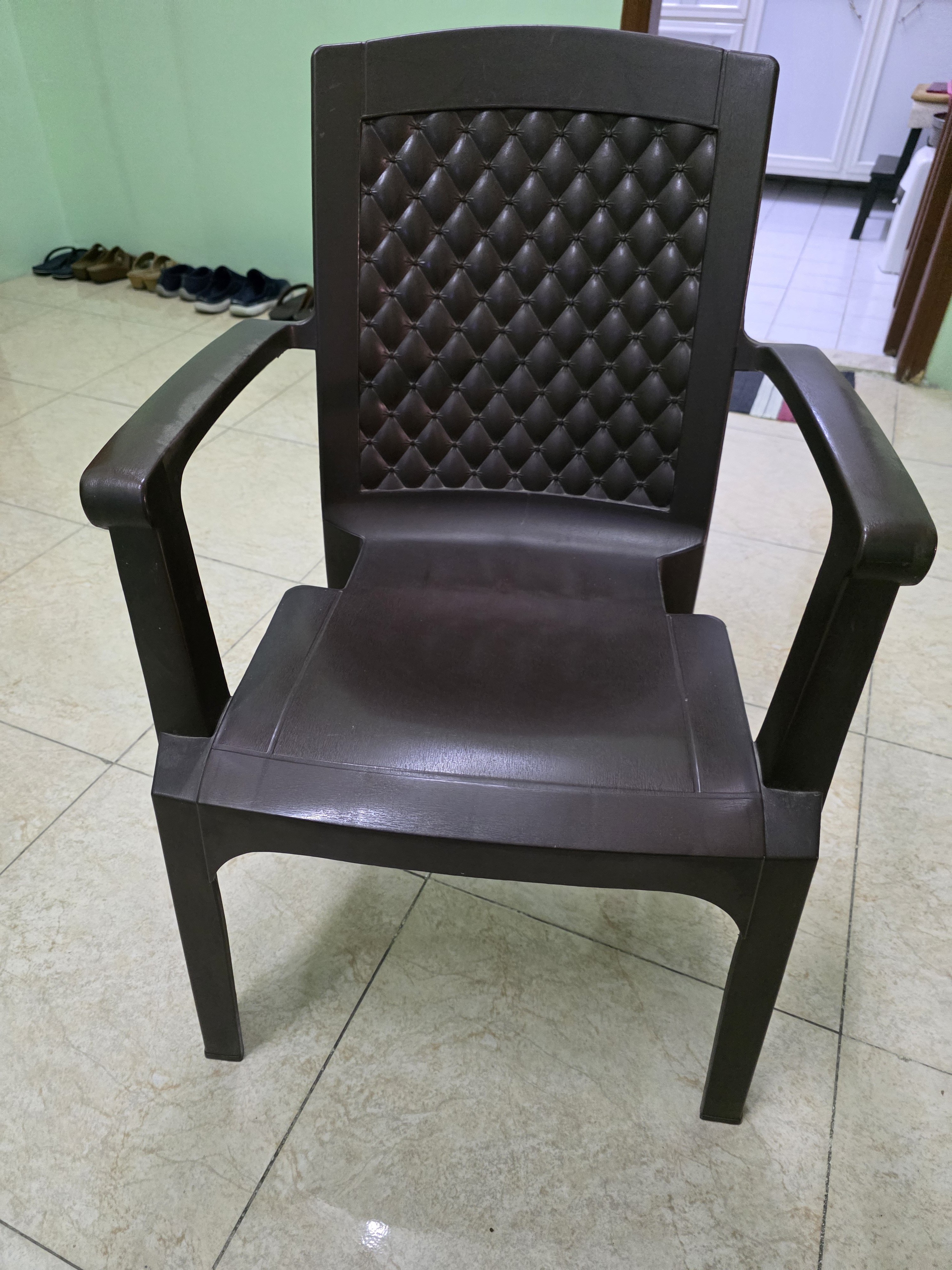Home items - Image 1