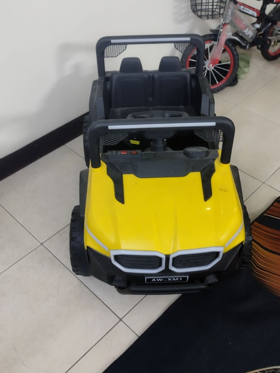 Ride on toy car for kids - Image 2