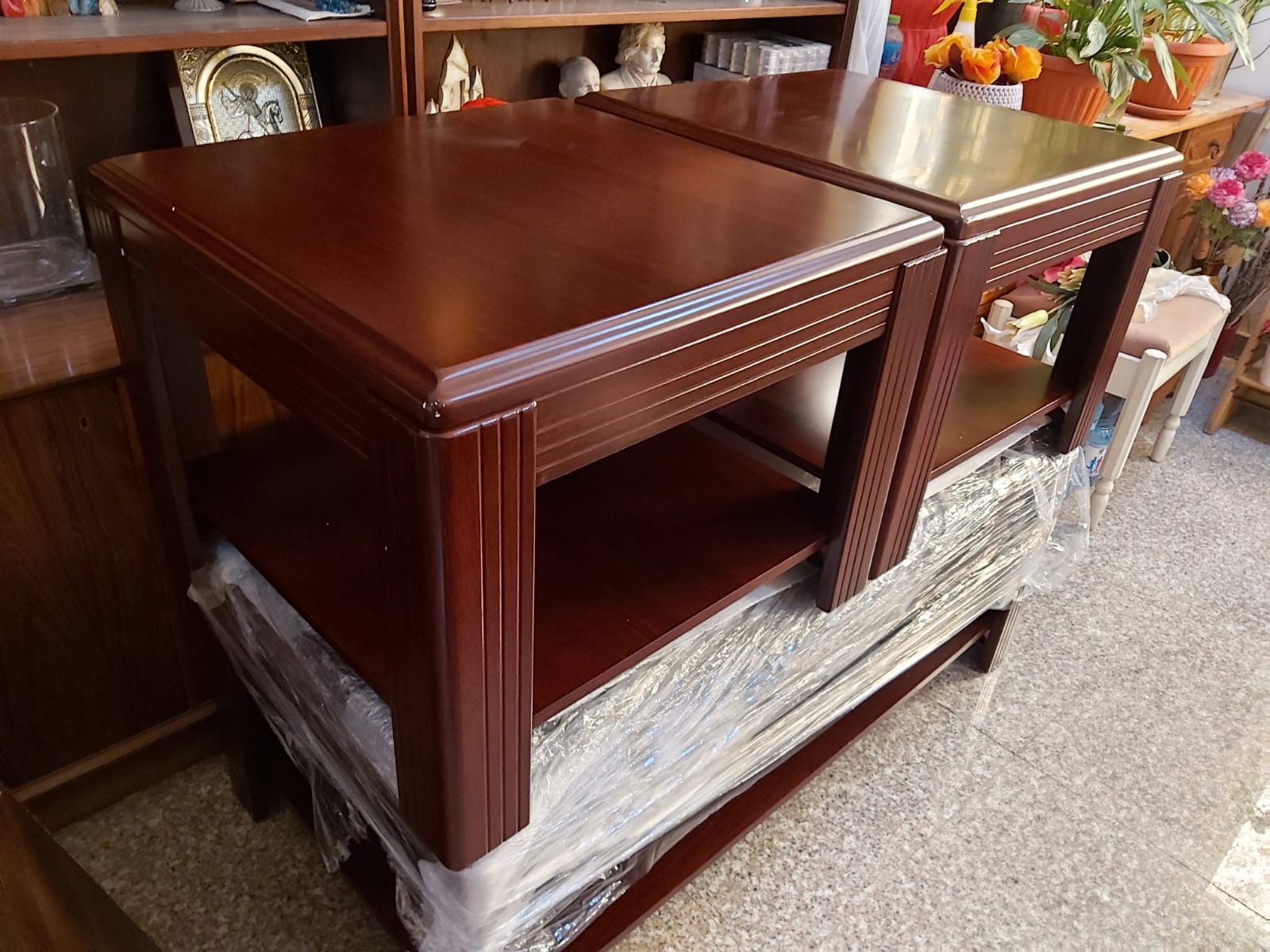 Furnitures  Available For sale  - Image 8