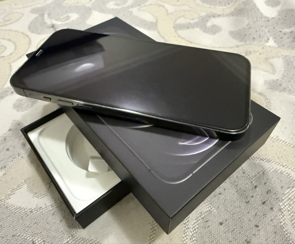 Iphone 12 pro max 128gb - Image 2