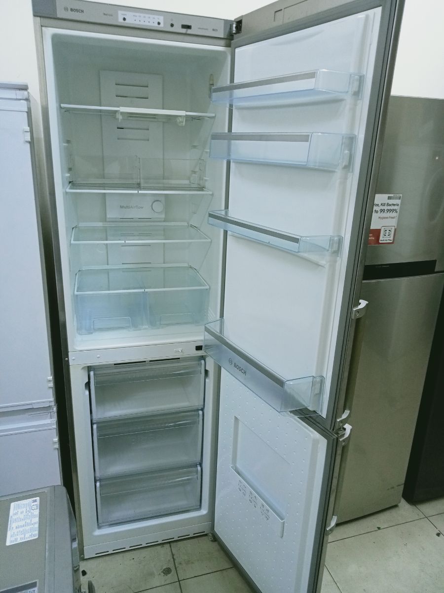 Bosch refrigerator for sale - Image 2