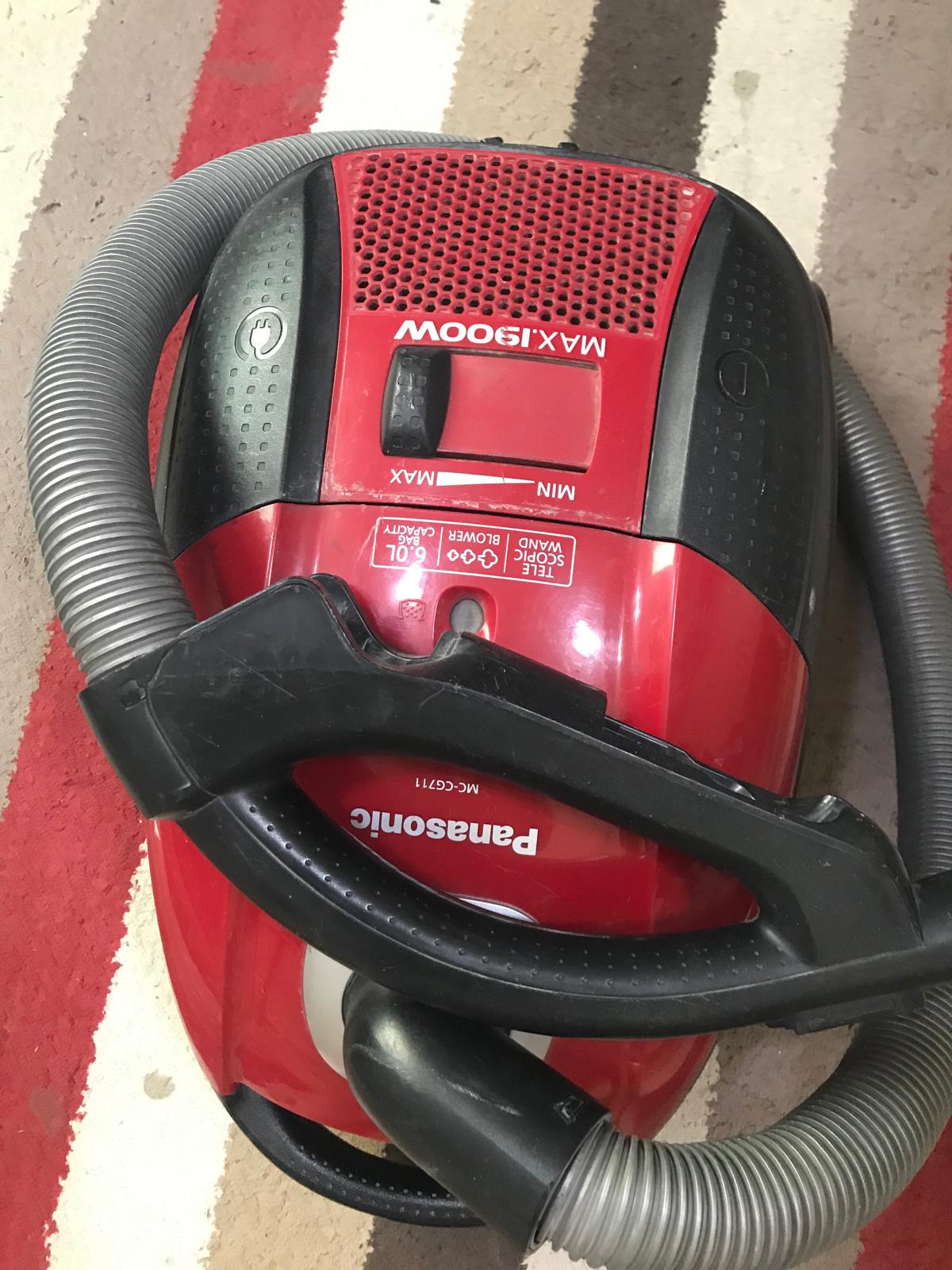 Panasonic Vacuum Cleaner - Image 3