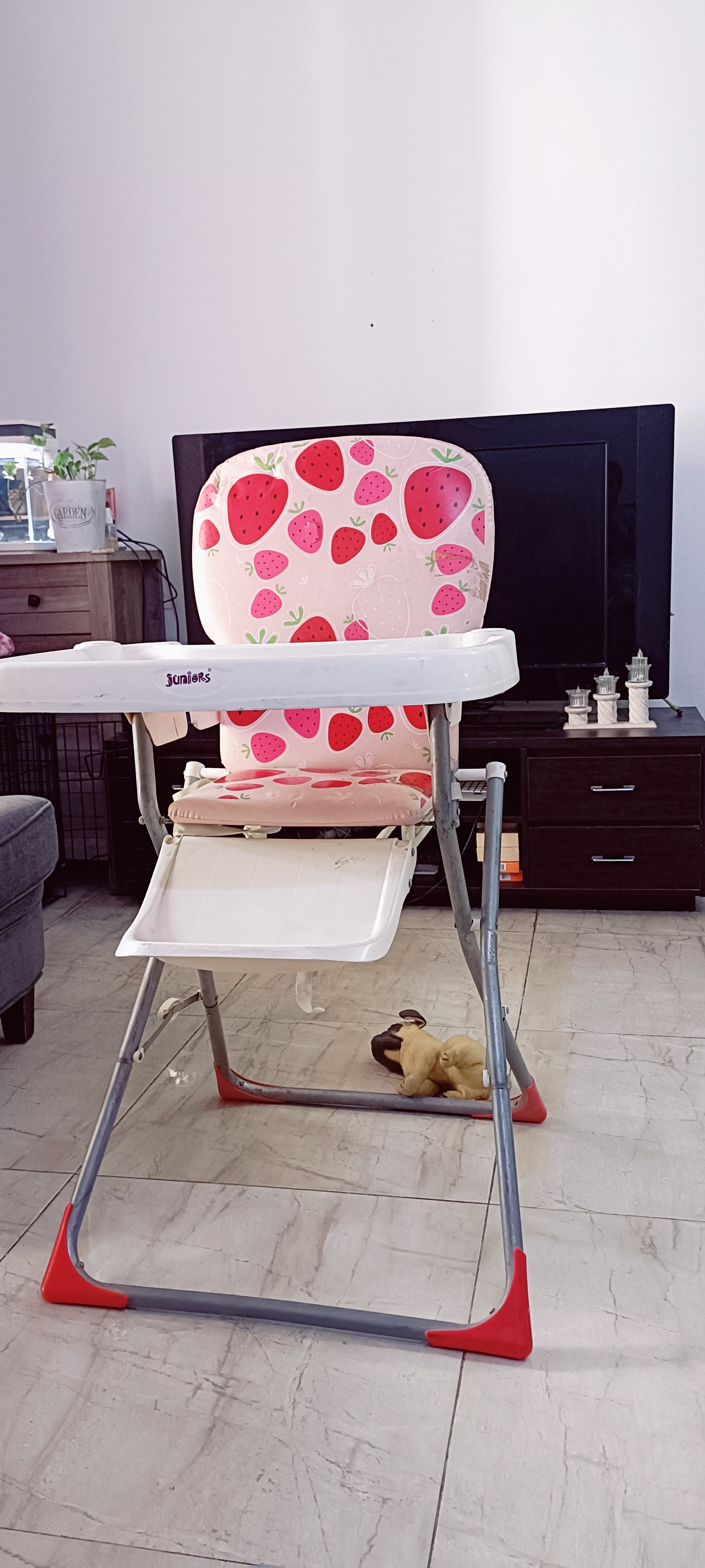 High chair - Image 1