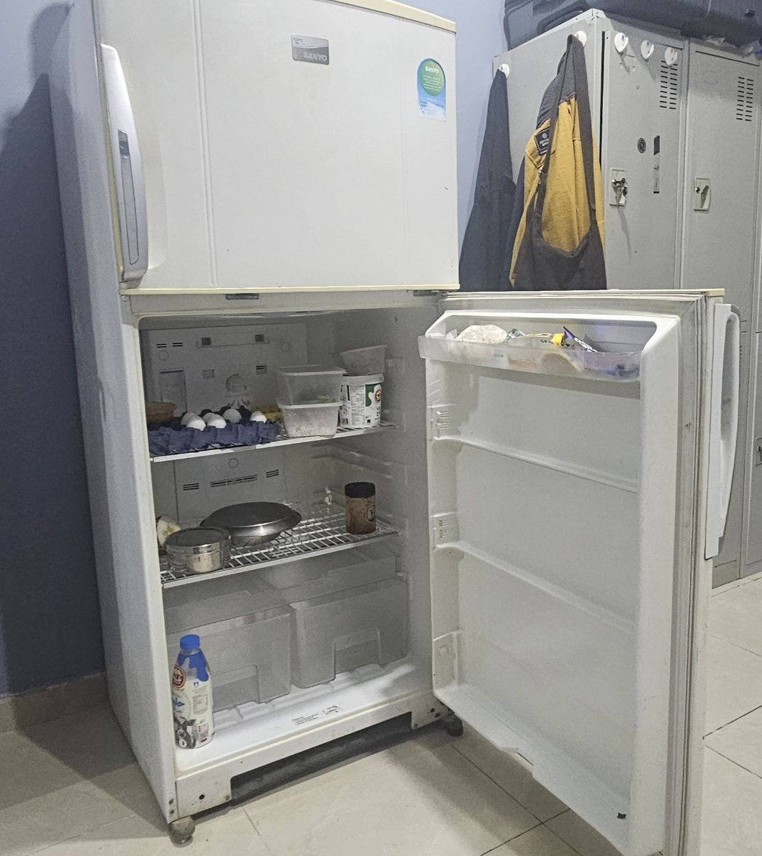 Refrigerator for sale - Image 4