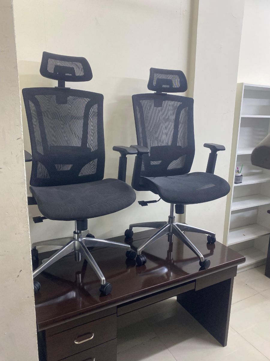 Used office desk study table metting table reception workstation sofa buy sell 33270617 - Image 10