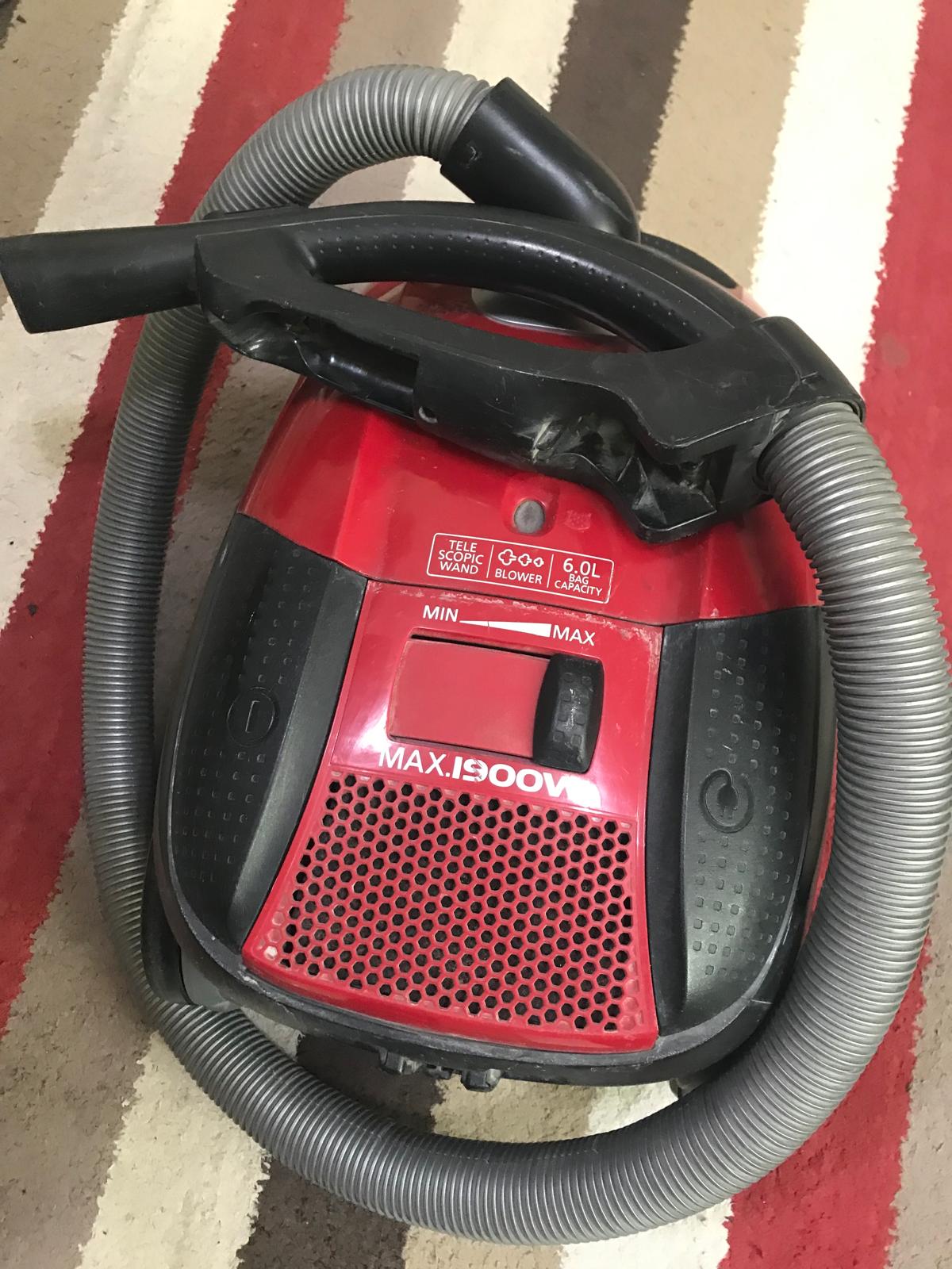 Panasonic Vacuum Cleaner - Image 2