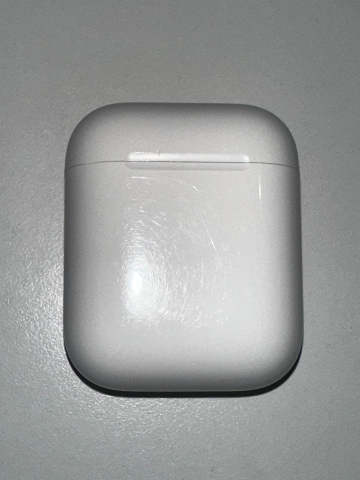 Apple AirPods Charging Case - Image 1
