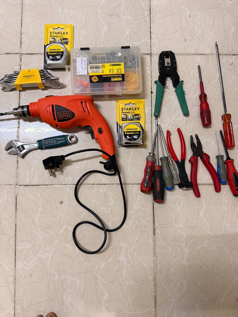 Driller and Many other tools as in Photo - Image 1