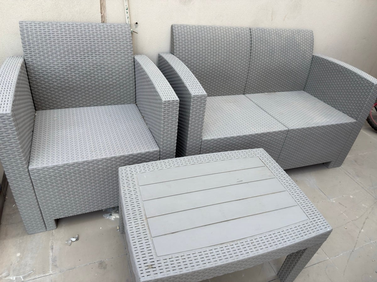 3 Seater Sofa - Image 3