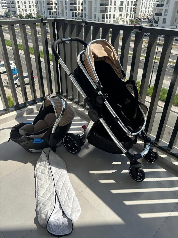 3 in 1 Stroller - Mothercare 4-Wheel Journey Travel System - car seat , stroller and bassinet - Image 2