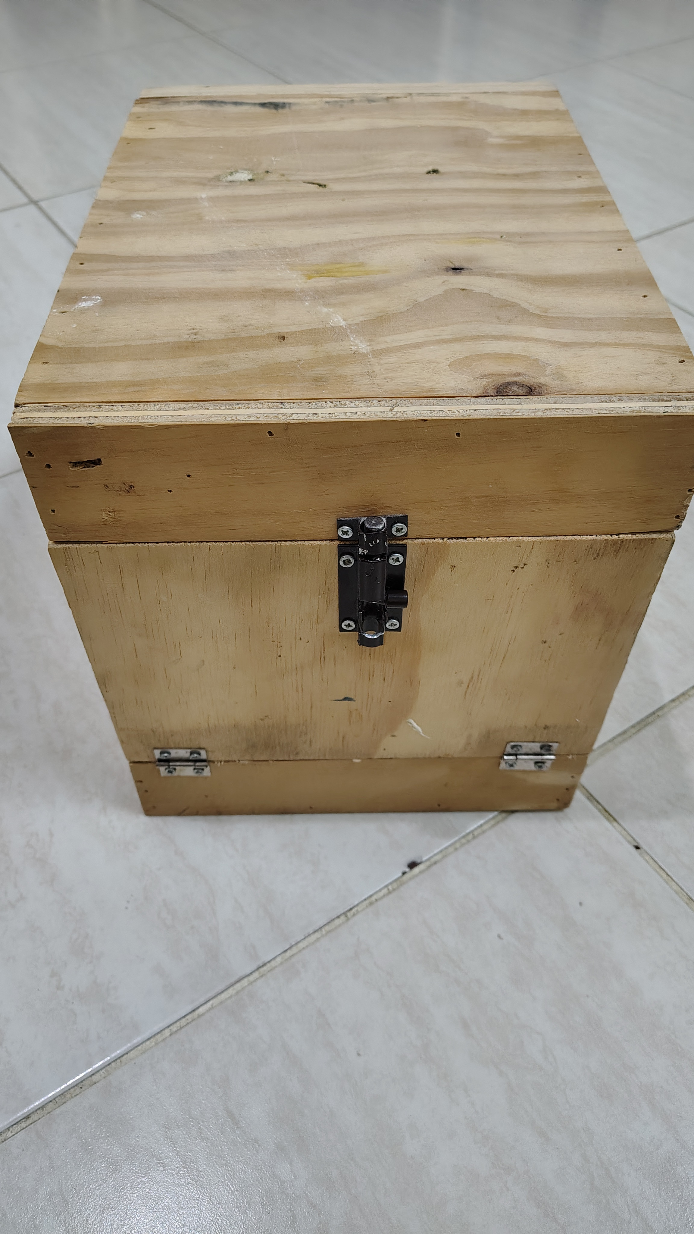 Cockateil Hatching Box for sale - Image 4